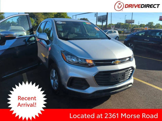 2019 Chevrolet Trax LS FWD photo