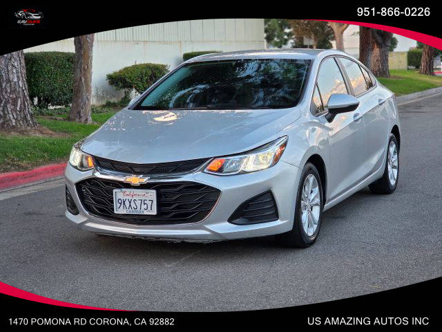 2019 Chevrolet Cruze LS FWD photo