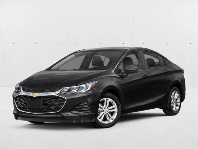 2019 Chevrolet Cruze LS FWD photo