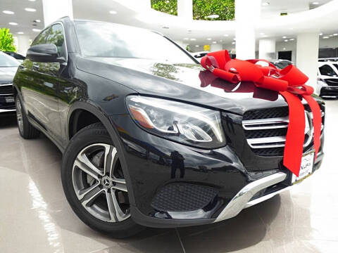 2019 Mercedes-Benz GLC-Class GLC 300 AWD photo