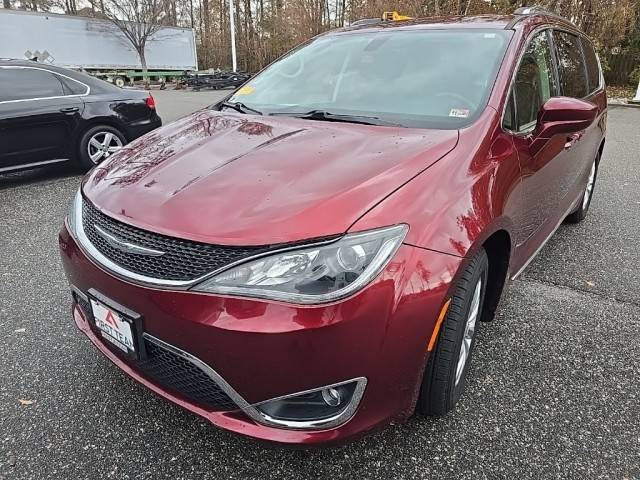 2018 Chrysler Pacifica Minivan Touring L FWD photo