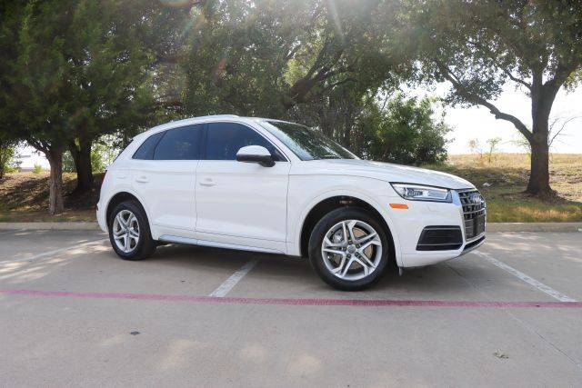 2019 Audi Q5 Premium AWD photo