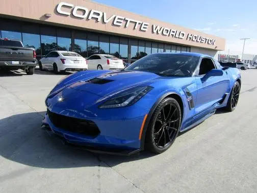 2019 Chevrolet Corvette Grand Sport 2LT RWD photo
