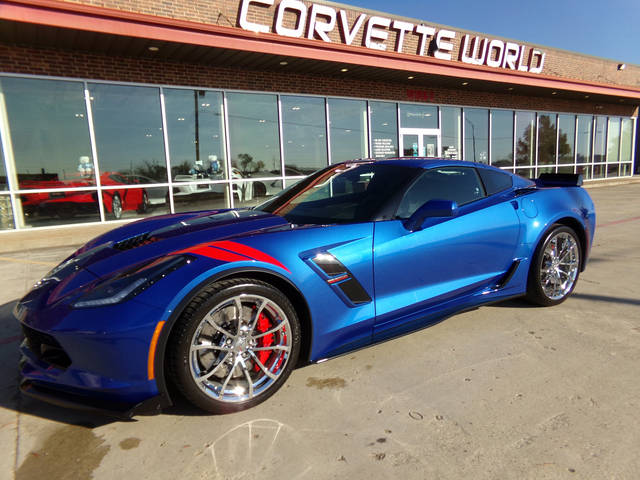 2019 Chevrolet Corvette Grand Sport 1LT RWD photo