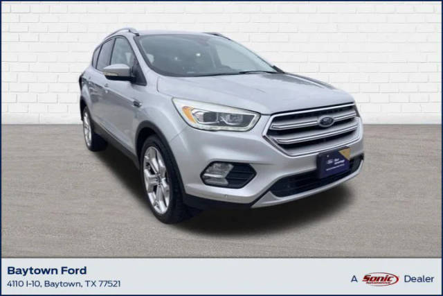 2019 Ford Escape Titanium FWD photo
