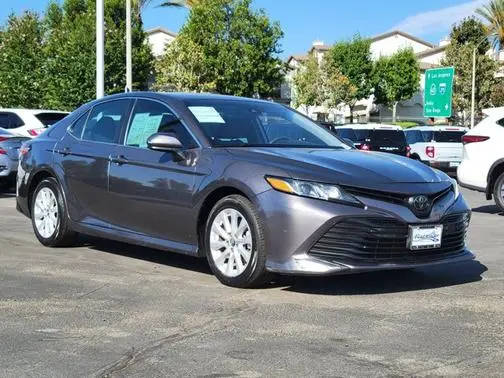2019 Toyota Camry LE FWD photo