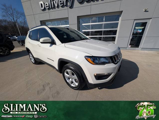 2019 Jeep Compass Latitude 4WD photo