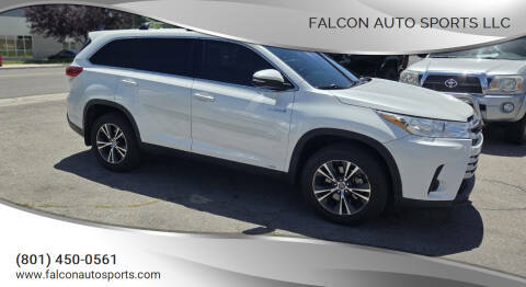 2019 Toyota Highlander Hybrid LE AWD photo