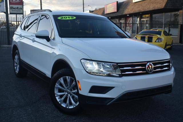 2019 Volkswagen Tiguan SE FWD photo