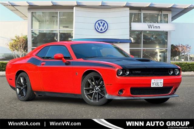 2019 Dodge Challenger R/T Scat Pack RWD photo