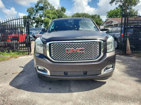 2016 GMC Yukon Denali RWD photo
