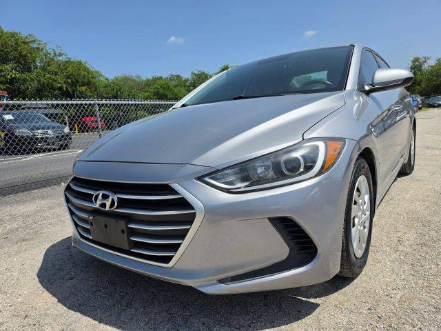 2017 Hyundai Elantra SE FWD photo