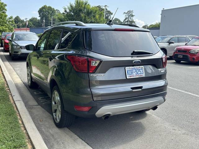2019 Ford Escape Titanium FWD photo