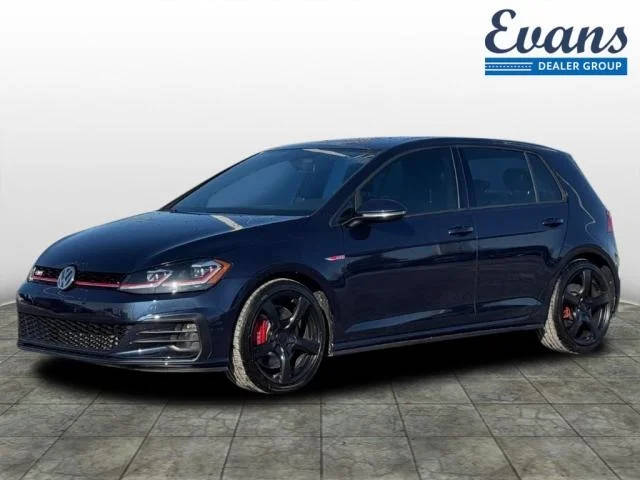 2019 Volkswagen Golf GTI SE FWD photo