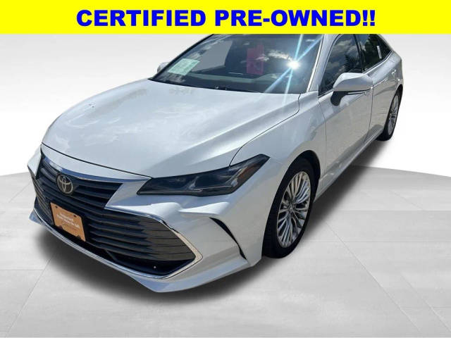 2019 Toyota Avalon Limited FWD photo