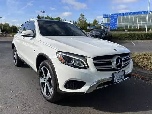 2019 Mercedes-Benz GLC-Class GLC 350e AWD photo