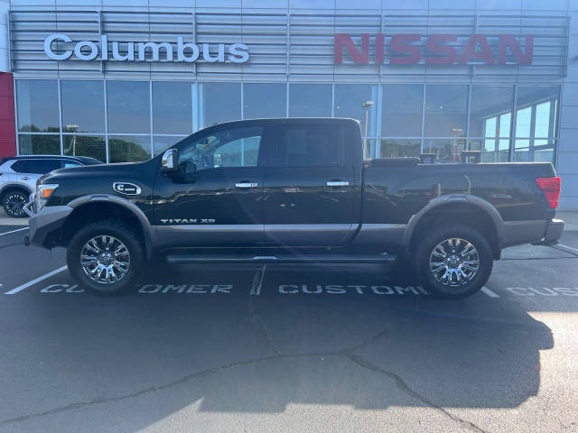 2019 Nissan Titan XD Platinum Reserve 4WD photo