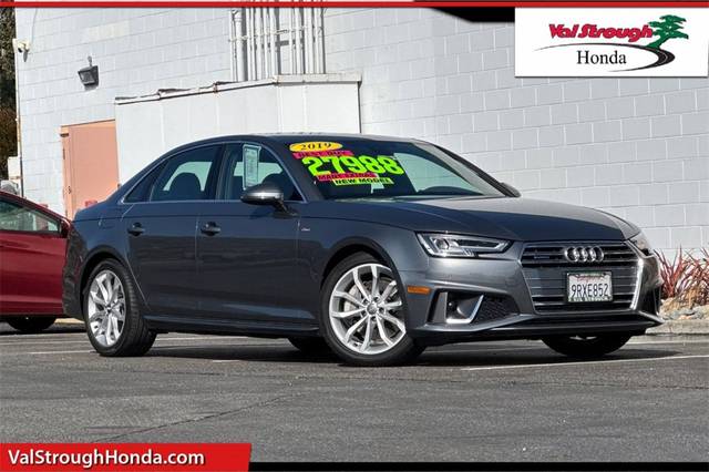 2019 Audi A4 Premium Plus AWD photo