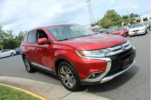 2017 Mitsubishi Outlander SE 4WD photo