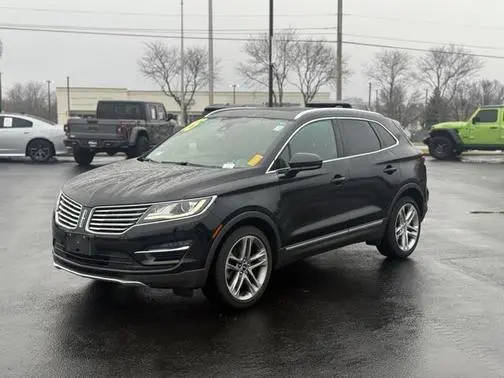 2016 Lincoln MKC Reserve AWD photo
