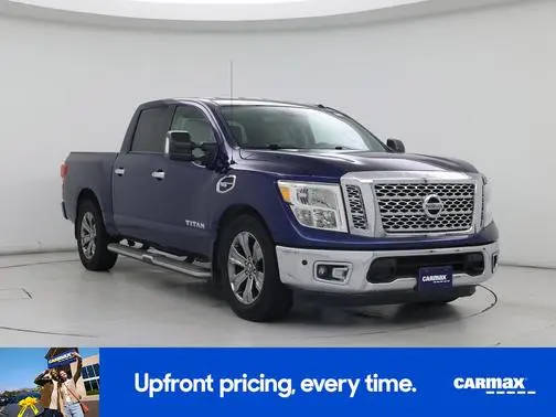 2017 Nissan Titan SV RWD photo
