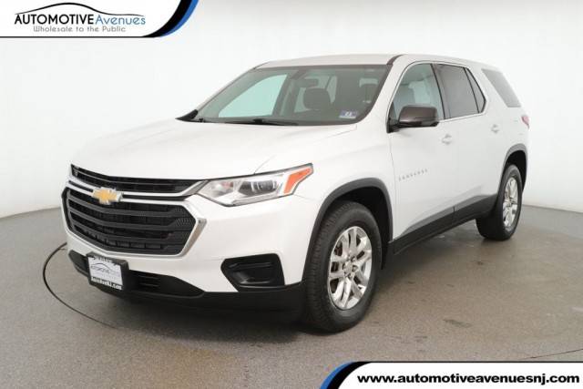 2019 Chevrolet Traverse LS AWD photo