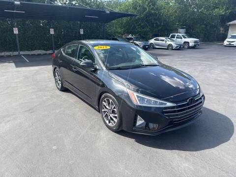2019 Hyundai Elantra Limited FWD photo
