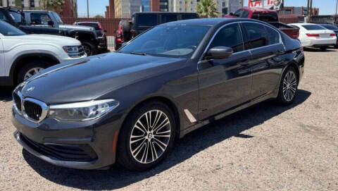 2019 BMW 5 Series 530i RWD photo