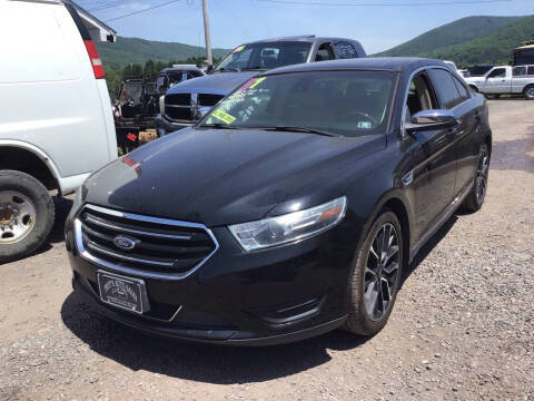 2017 Ford Taurus Limited AWD photo