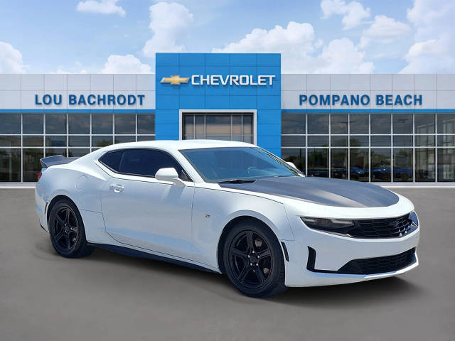 2019 Chevrolet Camaro 1LT RWD photo