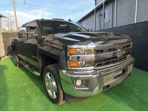 2019 Chevrolet Silverado 2500HD LTZ 4WD photo
