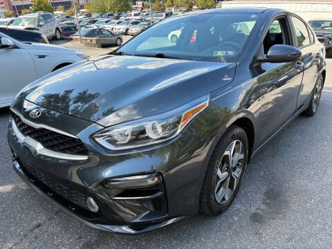 2019 Kia Forte LXS FWD photo