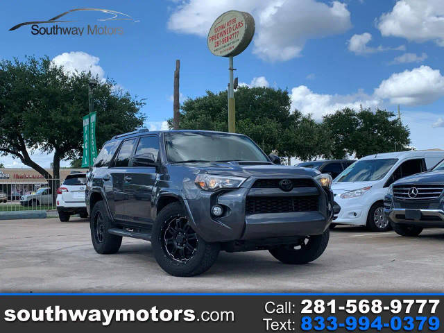 2019 Toyota 4Runner SR5 RWD photo
