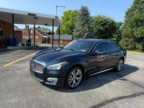 2019 Infiniti Q70L 3.7 LUXE AWD photo