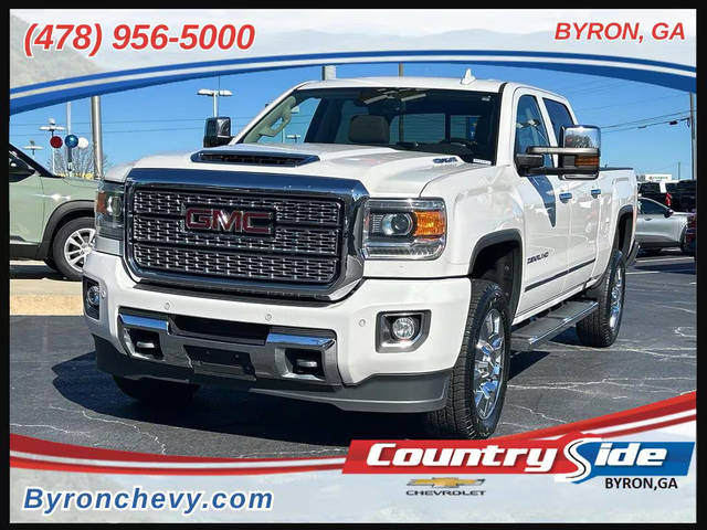 2019 GMC Sierra 2500HD Denali 4WD photo
