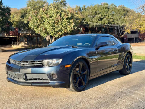 2015 Chevrolet Camaro LS RWD photo