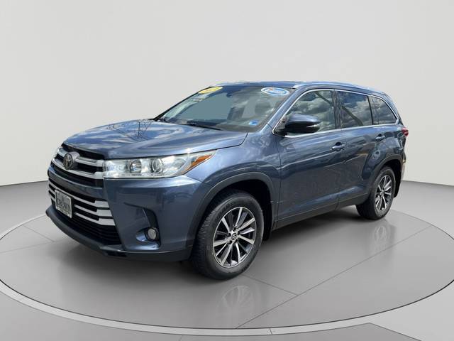 2019 Toyota Highlander XLE AWD photo