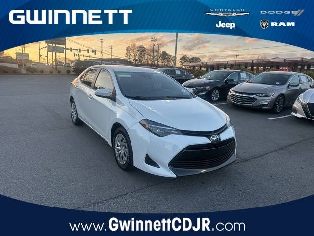 2019 Toyota Corolla LE FWD photo