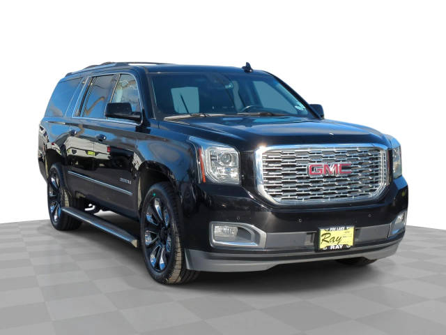 2019 GMC Yukon XL Denali 4WD photo