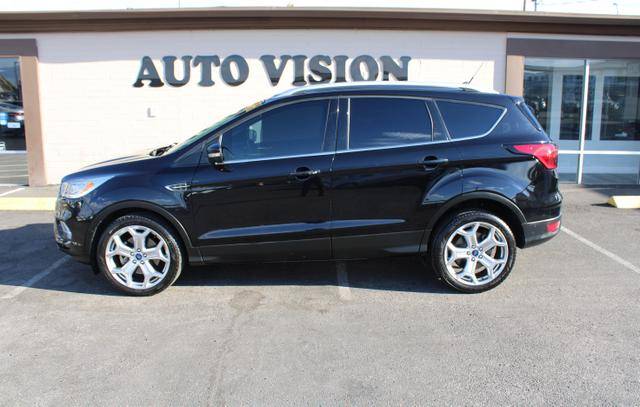 2019 Ford Escape Titanium FWD photo