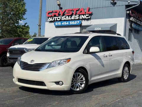2015 Toyota Sienna XLE FWD photo