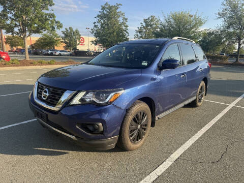 2019 Nissan Pathfinder SL 4WD photo