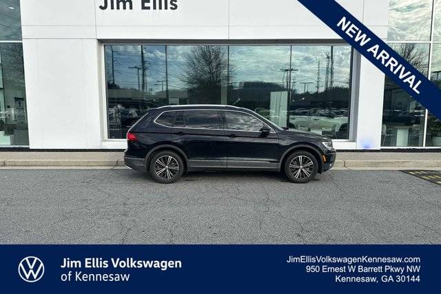 2019 Volkswagen Tiguan SEL FWD photo