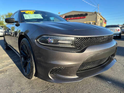 2018 Dodge Charger R/T RWD photo