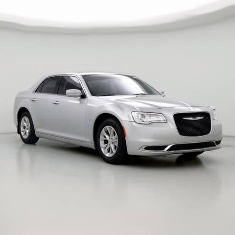 2019 Chrysler 300 Touring RWD photo