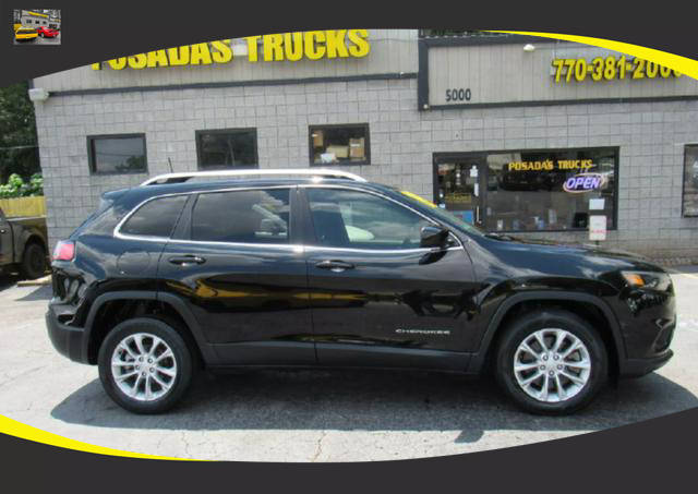 2019 Jeep Cherokee Latitude FWD photo