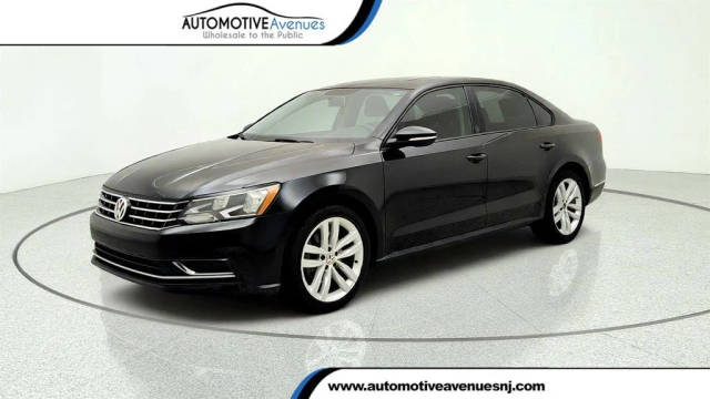 2019 Volkswagen Passat 2.0T Wolfsburg Edition FWD photo