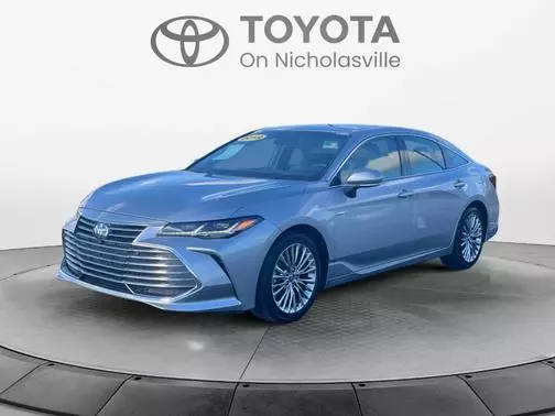 2019 Toyota Avalon Hybrid Limited FWD photo