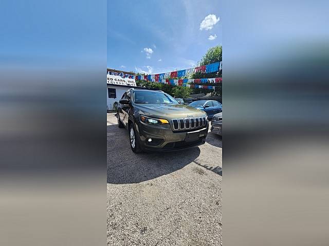 2019 Jeep Cherokee Latitude FWD photo