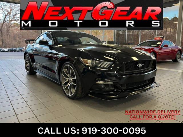 2015 Ford Mustang GT Premium RWD photo